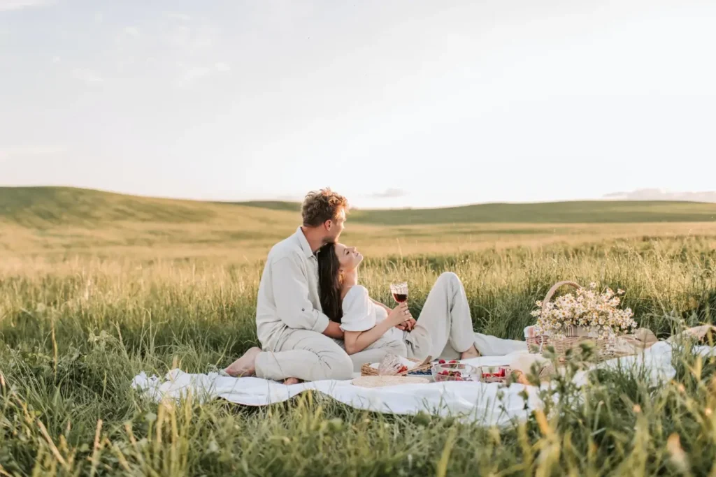 How Big Should a Picnic Blanket Be